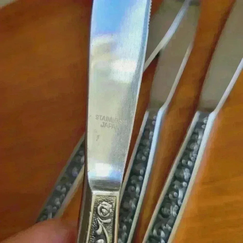 Vintage Stainless Steel Metal Japan 4 Knives - Picture 9 of 12